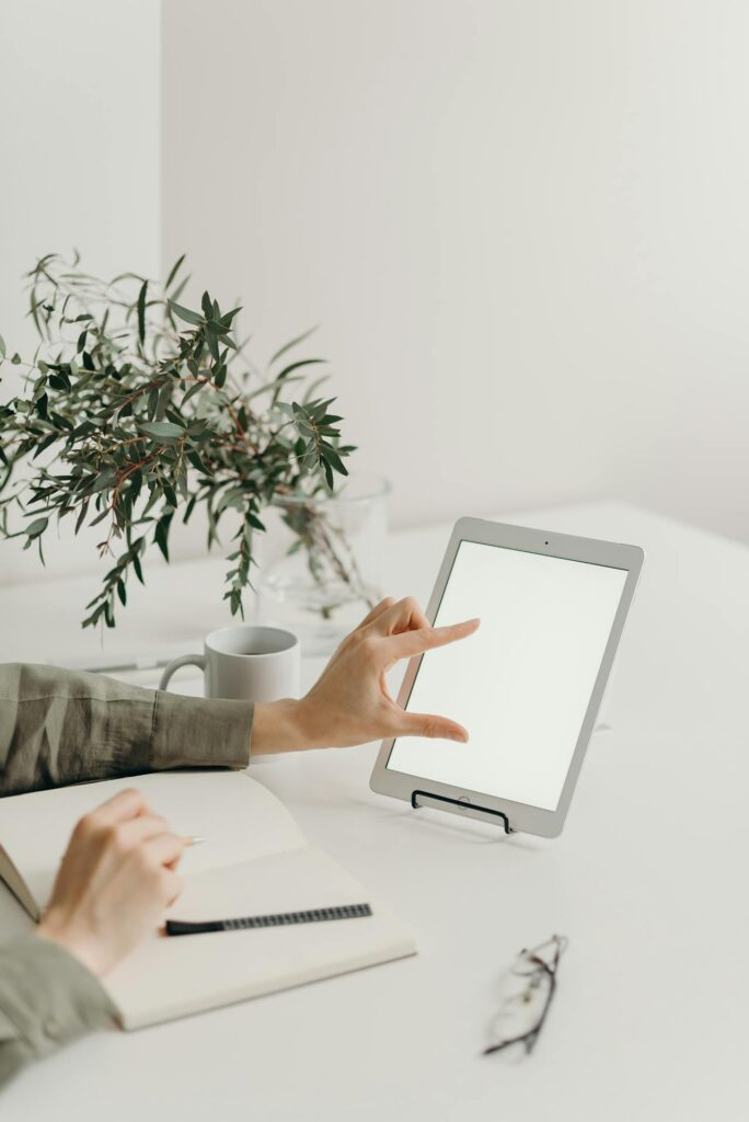 How much does it cost to replace the iPad screen